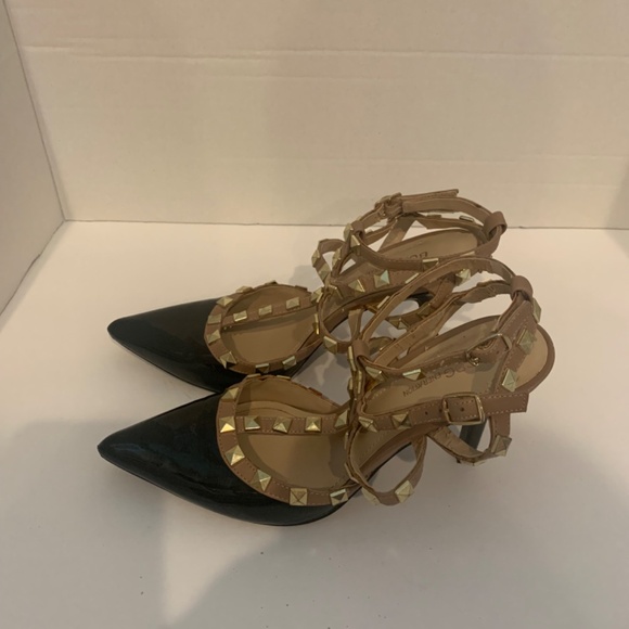 BCBGeneration  Darron two tone pump - Picture 2 of 7